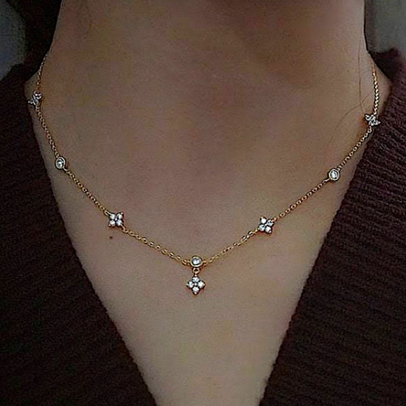 Gold Four Leaf Clover Zircon Dainty Tiny Delicate Necklace - Picture 5 of 13